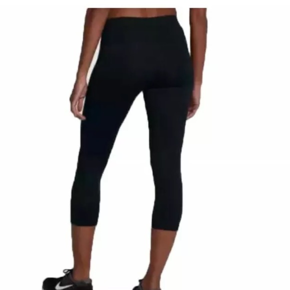 NWT NIKE PRO Womens Tight Fit training Tights - Picture 3 of 6